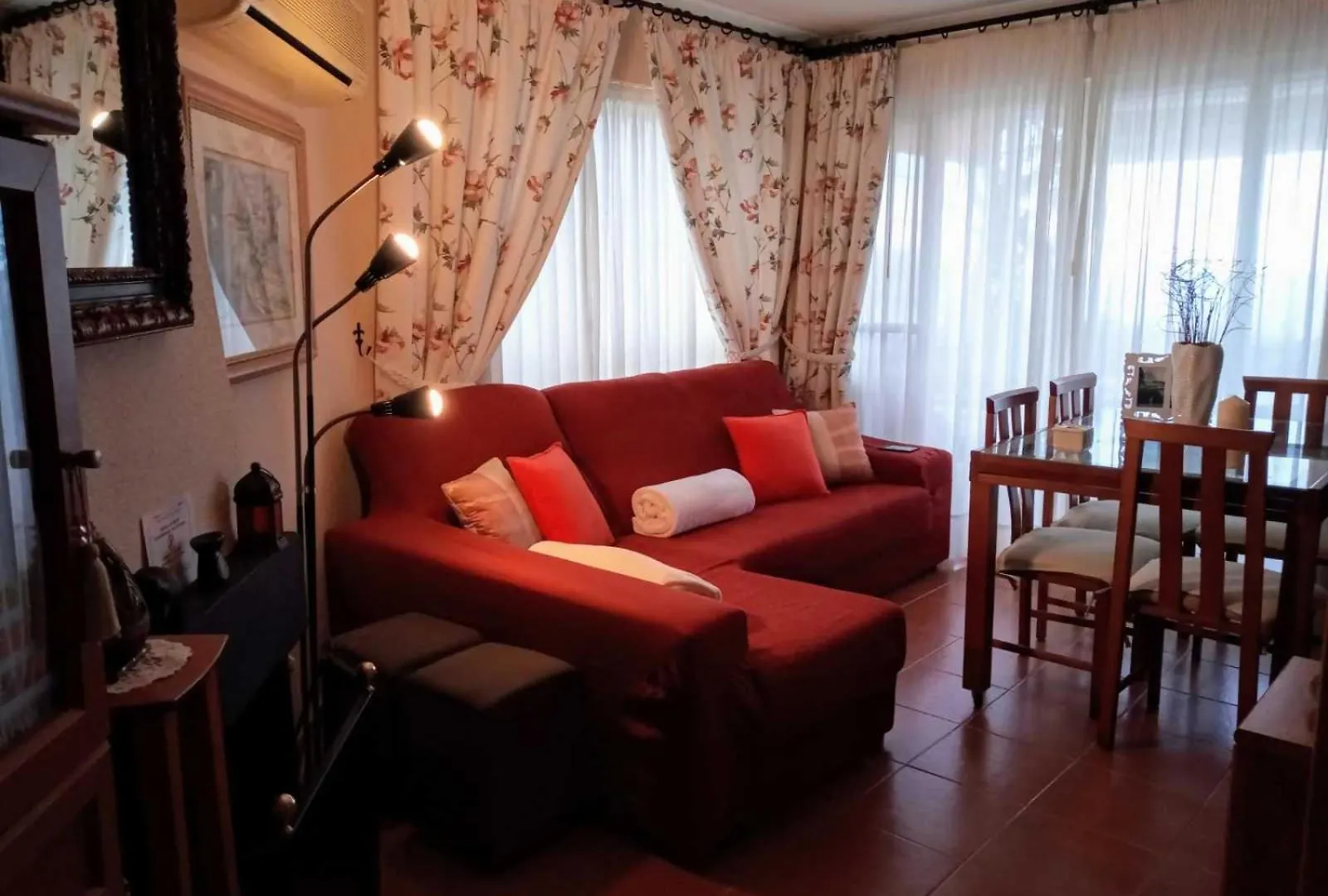 Apartamento La Carihuela A 5 Minutos De La Playavistas Al Mar Torremolinos